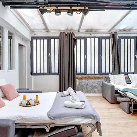 Bluestay 157 - Superb Paris