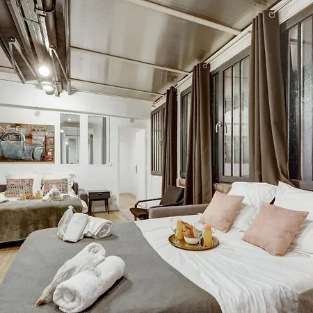 Bluestay 157 - Superb Paris