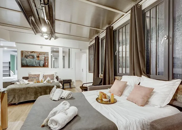 Bluestay 157 - Superb Paris